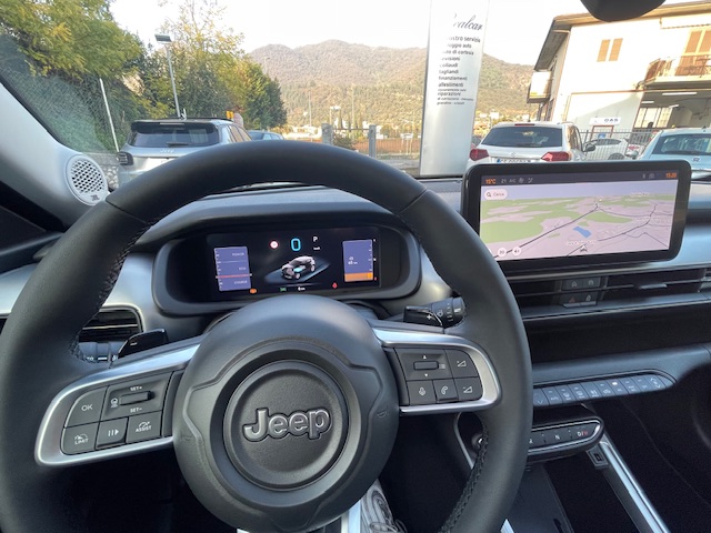 JEEP AVENGER 1.2 HYBRID MHEV 100 MODELLO SUMMIT DA 30.990 € TETTO APRIBILE +PACCH INFOTAINMENT - Image 28