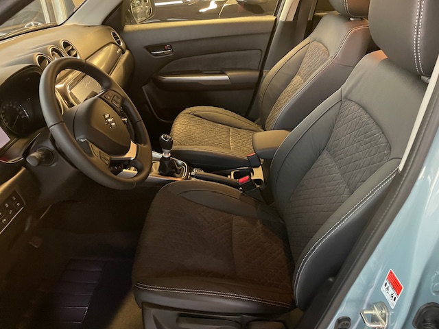NUOVE SUZUKI VITARA 1.4 HYBRID 2WD E 4WD COOL E TOP CV 23.990€ - immagine 16