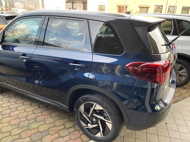 NUOVE SUZUKI VITARA 1.4 HYBRID 2WD E 4WD COOL E TOP CV 23.990€ - immagine 10