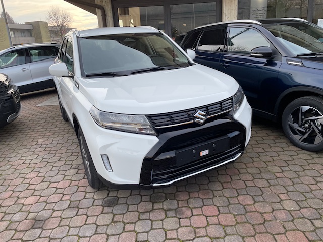 NUOVE SUZUKI VITARA 1.4 HYBRID 2WD E 4WD COOL E TOP CV 23.990€ - immagine 4