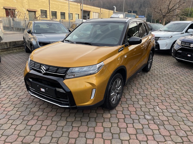 NUOVE SUZUKI VITARA 1.4 HYBRID 2WD E 4WD COOL E TOP CV 23.990€ - immagine 3