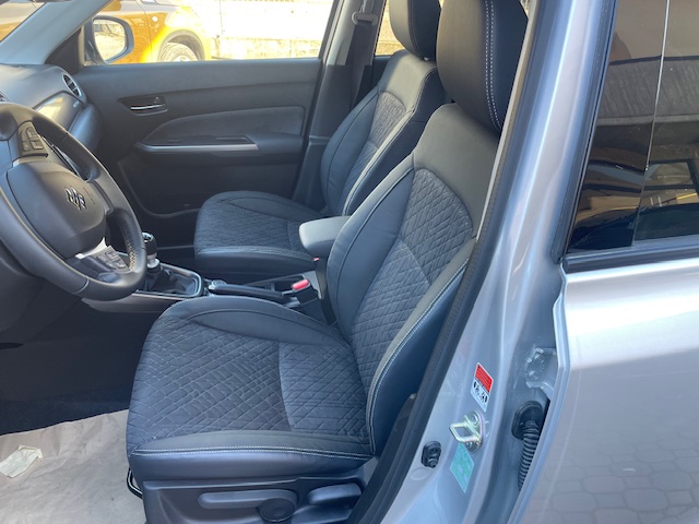 NUOVE SUZUKI VITARA 1.4 HYBRID 4WD ALLGRIP 129 TOP CV € 26.900 KM 0 2024 GUIDABILE DA NEOPATENTATI!! - Image 28
