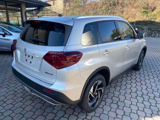 NUOVE SUZUKI VITARA 1.4 HYBRID 4WD ALLGRIP 129 TOP CV € 26.900 KM 0 2024 GUIDABILE DA NEOPATENTATI!! - Image 3