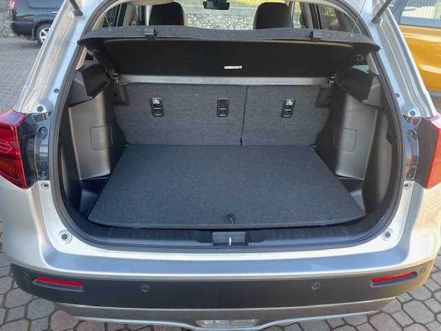 NUOVE SUZUKI VITARA 1.4 HYBRID 4WD ALLGRIP 129 TOP CV € 26.900 KM 0 2024 GUIDABILE DA NEOPATENTATI!! - Image 25