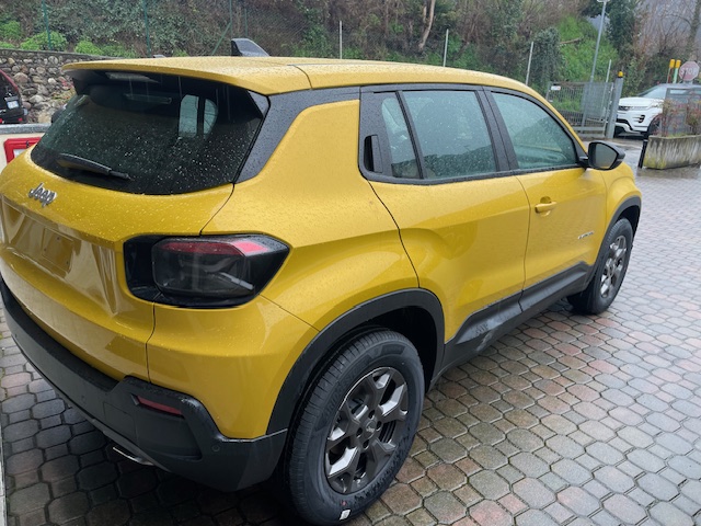 JEEP AVENGER 1.2E-DCT6 Turbo Hybrid MHEV (automatica!! + PACCHETTO Infotainment Convenience +Winter pack25.990€ - immagine 3