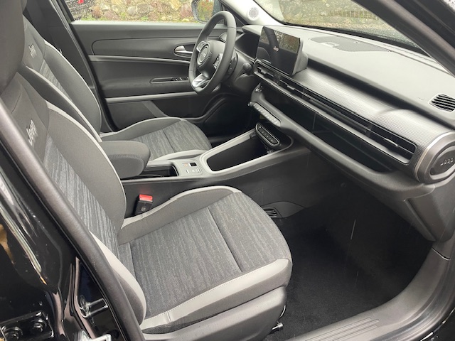 JEEP AVENGER 1.2E-DCT6 Turbo Hybrid MHEV (automatica!! + PACCHETTO Infotainment Convenience +Winter pack25.990€ - immagine 16
