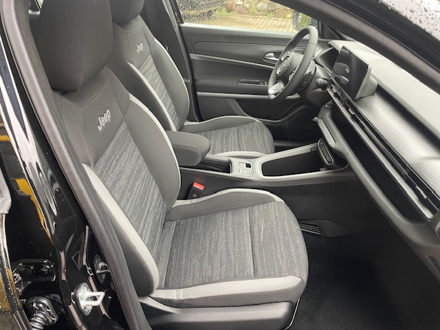 JEEP AVENGER 1.2E-DCT6 Turbo Hybrid MHEV (automatica!! + PACCHETTO Infotainment Convenience +Winter pack25.990€ - immagine 17
