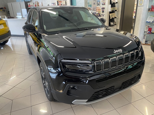 JEEP AVENGER 1.2 E-DCT6 HYBRID MHEV SUMMIT +Infotatinment PREZZO 28.990€ KM 0 - 04-2025