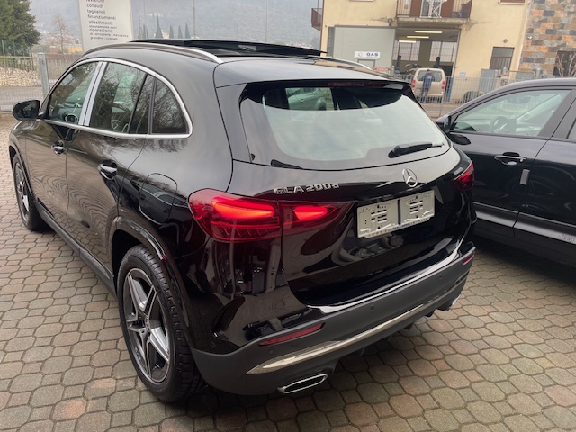 MERCEDES GLA 200 D 7G-DCT AMG Line 150CV km 0 01/2026prezzo 46.500€ - Image 25