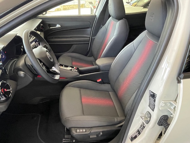 ALFA ROMEO JUNIOR IBRIDA SPECIALE 145CV e DCT6 + PACCH THEC+TETTO APRIBILE!! IMM 02/2026 € 30.490 - immagine 18