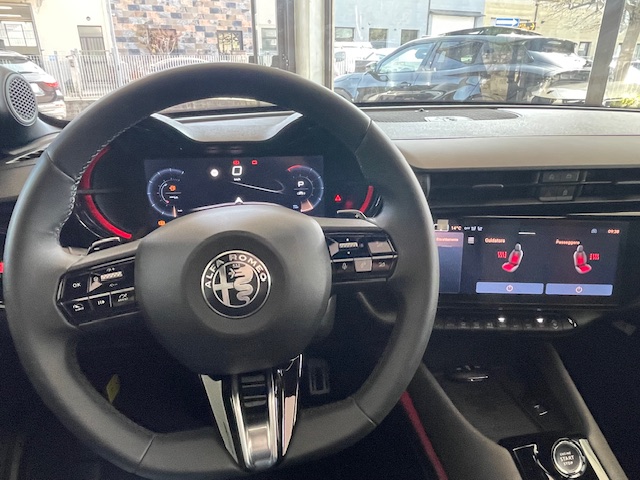 ALFA ROMEO JUNIOR IBRIDA SPECIALE 145CV e DCT6 + PACCH THEC+TETTO APRIBILE!! IMM 02/2026 € 30.490 - immagine 29